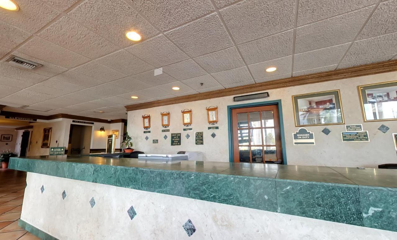 Miami Gardens Inn & Suites Golden Glades Exterior foto